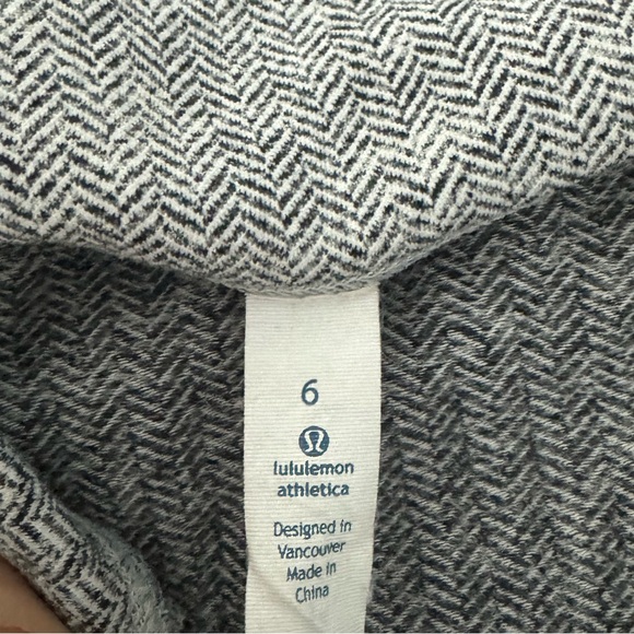 Lululemon Define Jacket - Picture 3 of 4